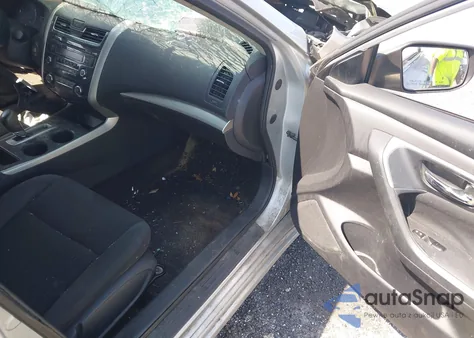 2015 Nissan Altima 2.5 S from USA, damaged, VIN 1N4AL3AP9FC104119